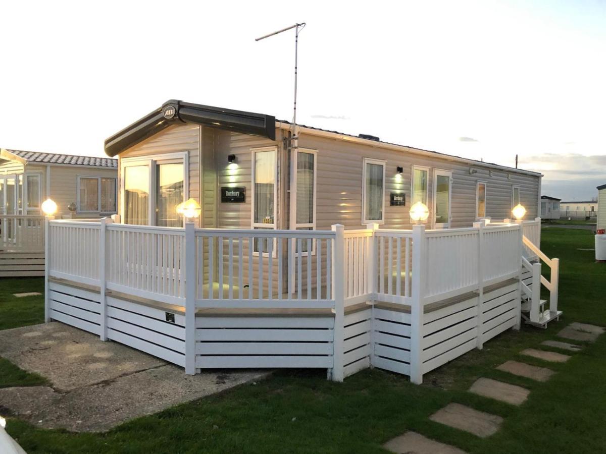 The Sherbourne Villa Selsey Eksteriør bilde